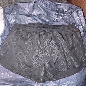 Old navy running shorts never worn excellent condition